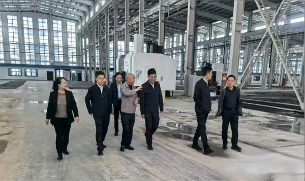 市政协副主席、产业链链长雷兴平调研延安鑫尔特泵阀科技有限公司